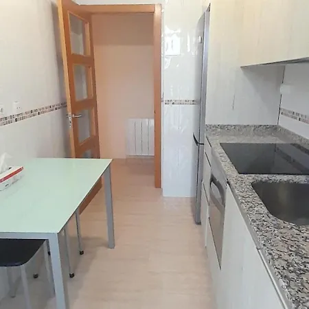 Ensan Ciprian Con Playa Piscina Y Parking Lejlighed *