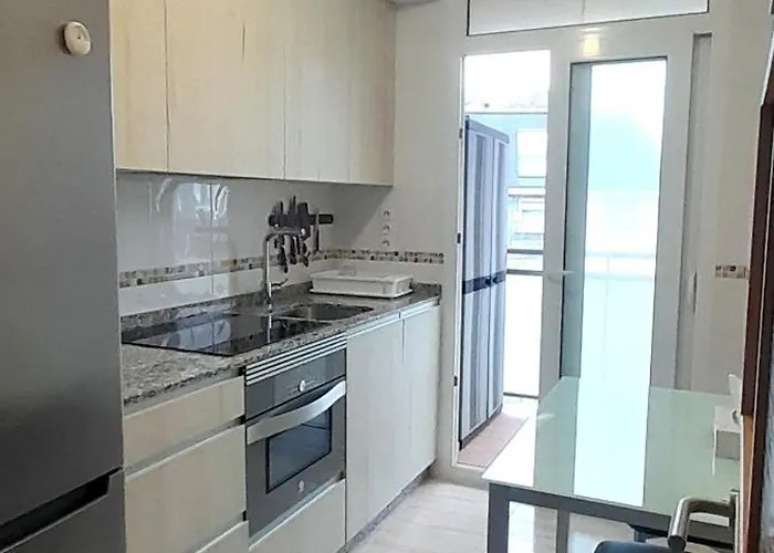 Ensan Ciprian Con Playa Piscina Y Parking アパート *