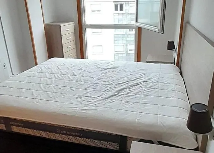 Ensan Ciprian Con Playa Piscina Y Parking